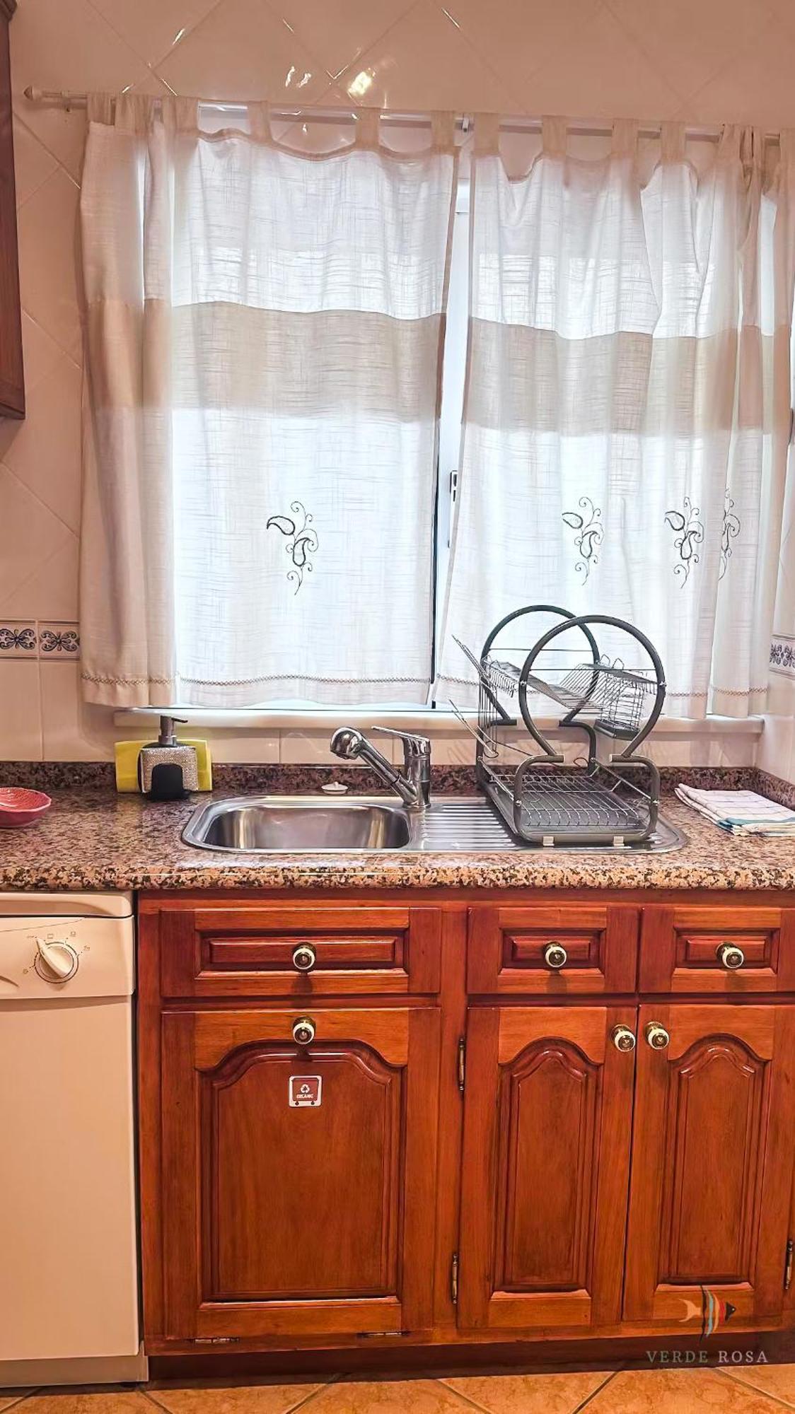 Patio Privado Com Churrasqueira By Ferias Em Figueira Фигейра-да-Фош Экстерьер фото
